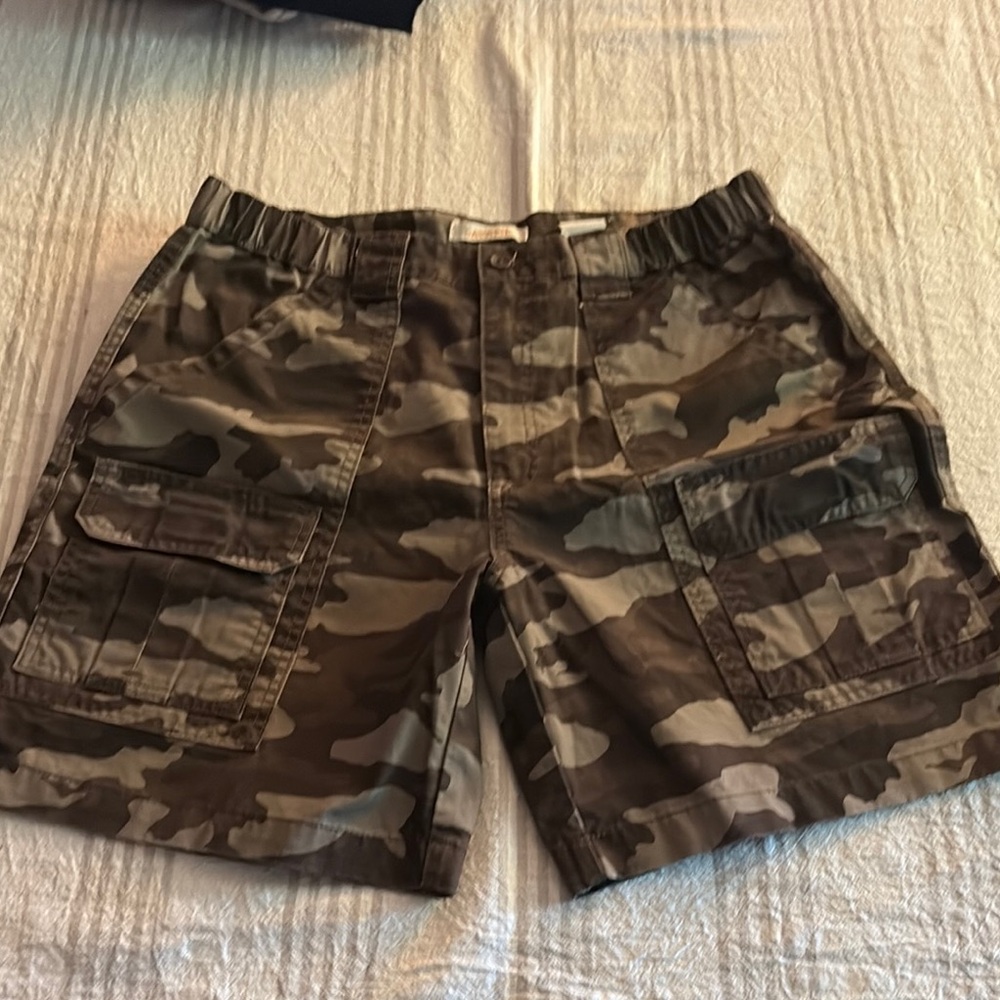 Camouflage Cargo Shorts